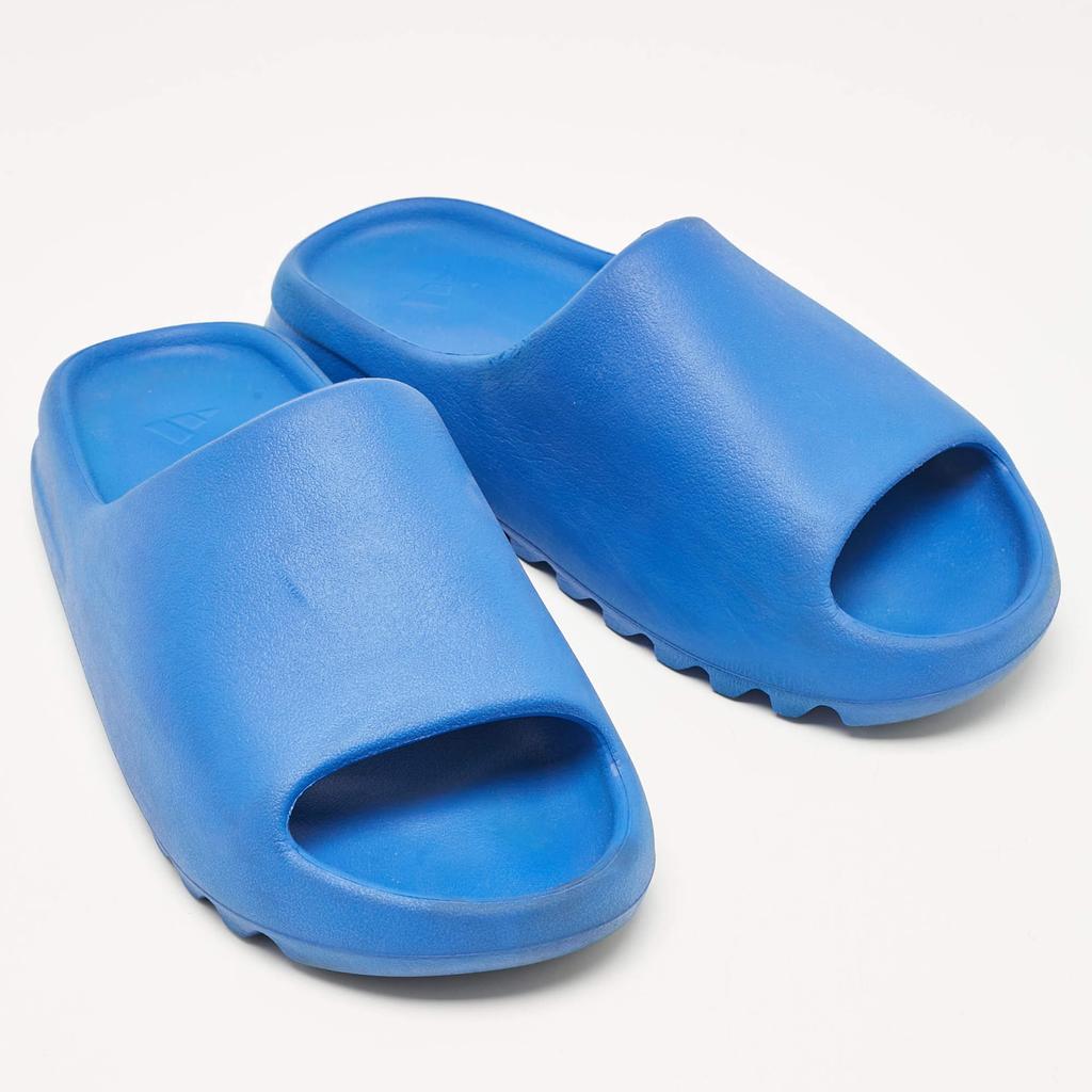 Yeezy x Adidas Slide Size 44.5 Blue Rubber Slide Sandals  display picture 1