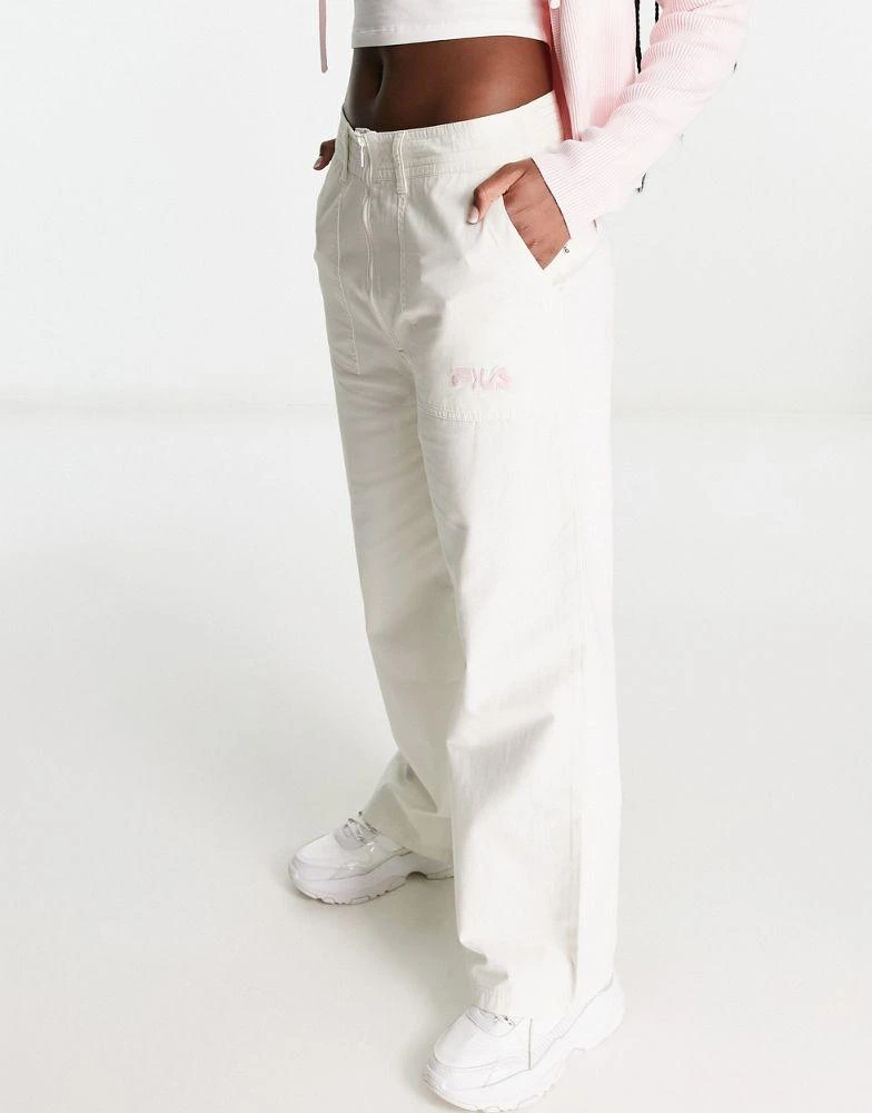 商品Fila|Fila contrast stitching cargo pants in white,价格¥114,第1张图片