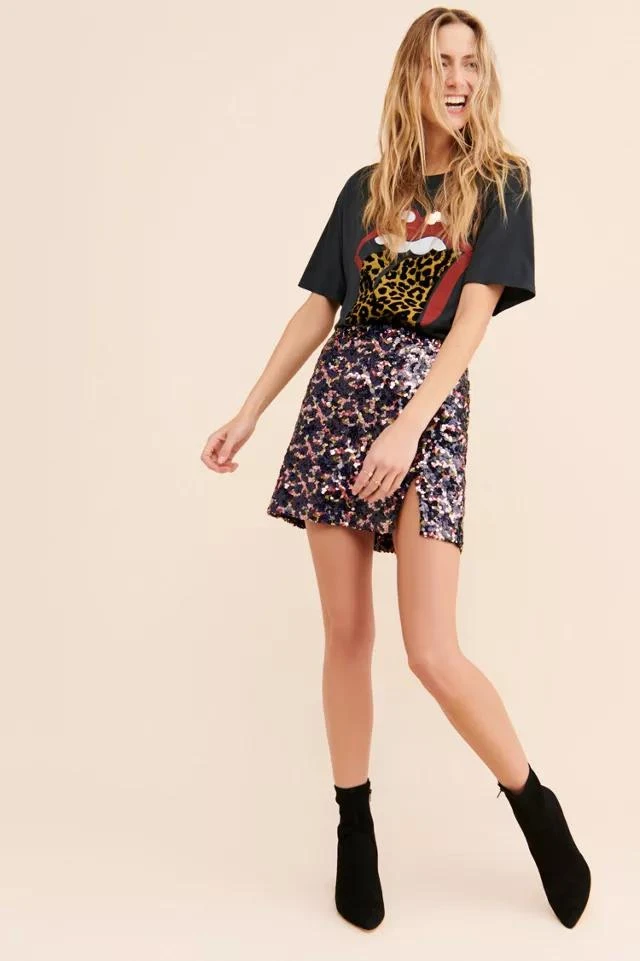 商品Urban Outfitters|UO Darren Sequin Mini Skirt,价格¥72,第1张图片