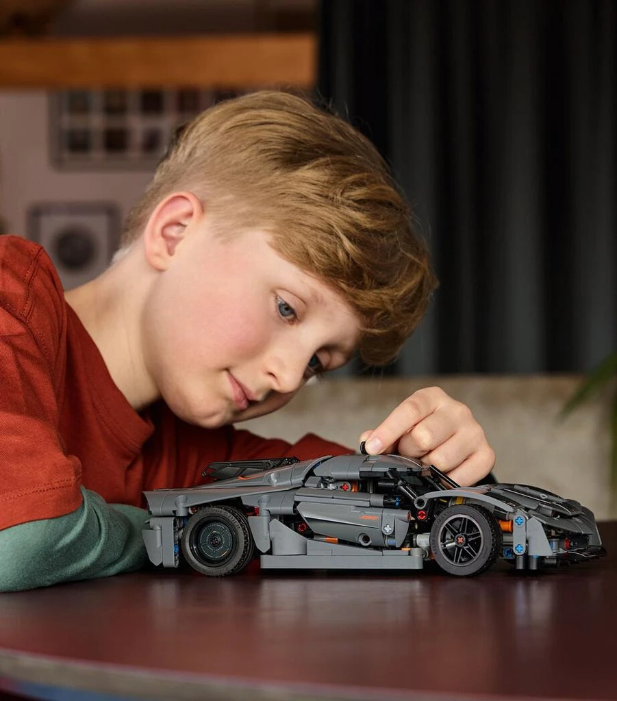 商品LEGO|Technic Koenigsegg Jesko Absolut Grey Hypercar 42173,价格¥443,第4张图片详细描述