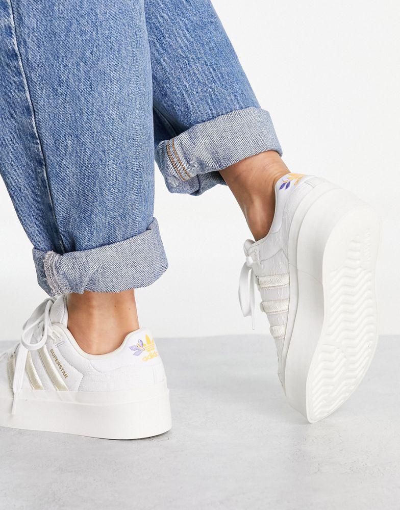 商品Adidas|adidas Originals Superstar Bonega platform trainers in off white,价格¥725,第4张图片详细描述