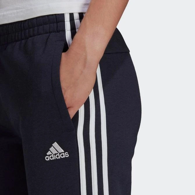 Women's adidas Essentials Slim Tapered Cuffed Jogger Pants 商品