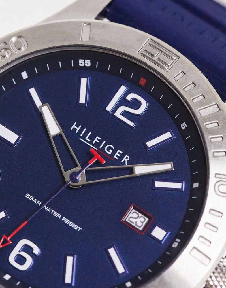 商品Tommy Hilfiger|Tommy Hilfiger silicone strap watch in navy,价格¥1270,第2张图片详细描述
