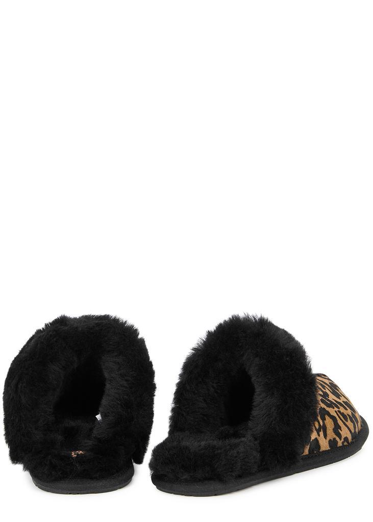 商品UGG|Scuffette II panther-print calf hair slippers,价格¥823,第5张图片详细描述