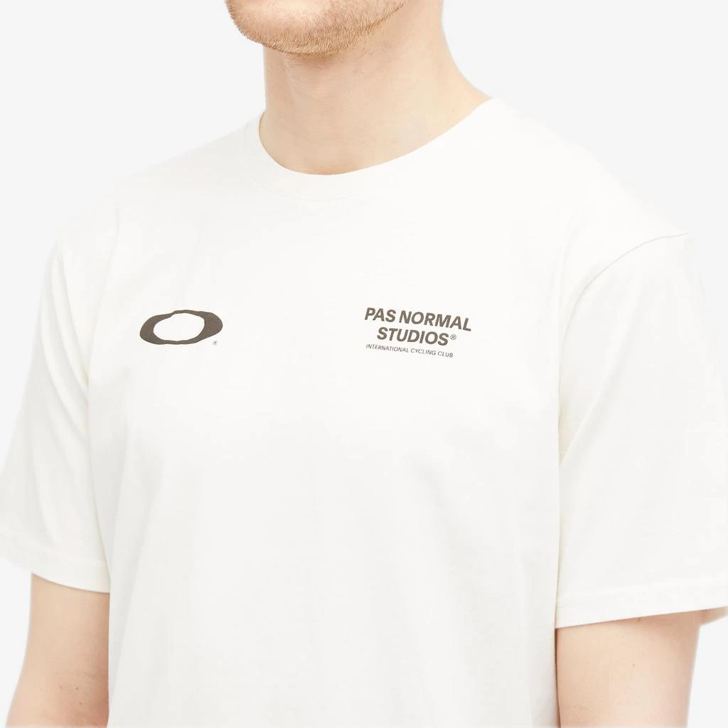 商品Pas Normal Studios|Pas Normal Studios x Oakley Off-Race T-Shirt,价格¥559,第5张图片详细描述