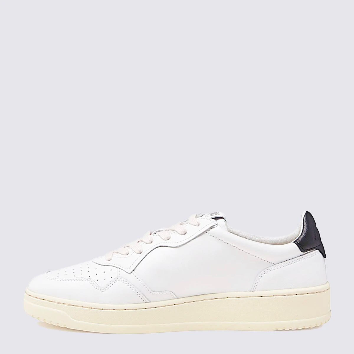 商品【商品预售7天发货】 Autry|Autry 男士运动鞋 AULMLL22 白色,价格¥1180,第1张图片