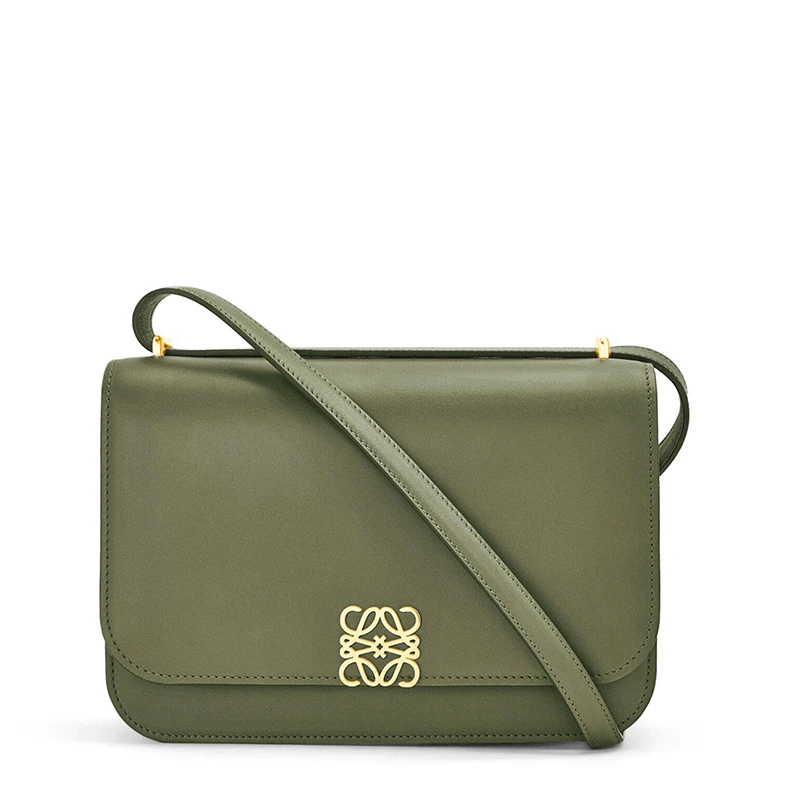 商品Loewe|LOEWE/罗意威 21秋冬款 Goya系列 女士鳄梨绿真丝小牛皮金属徽标磁扣单肩斜挎包A896N01X03-3949,价格¥25804,第1张图片