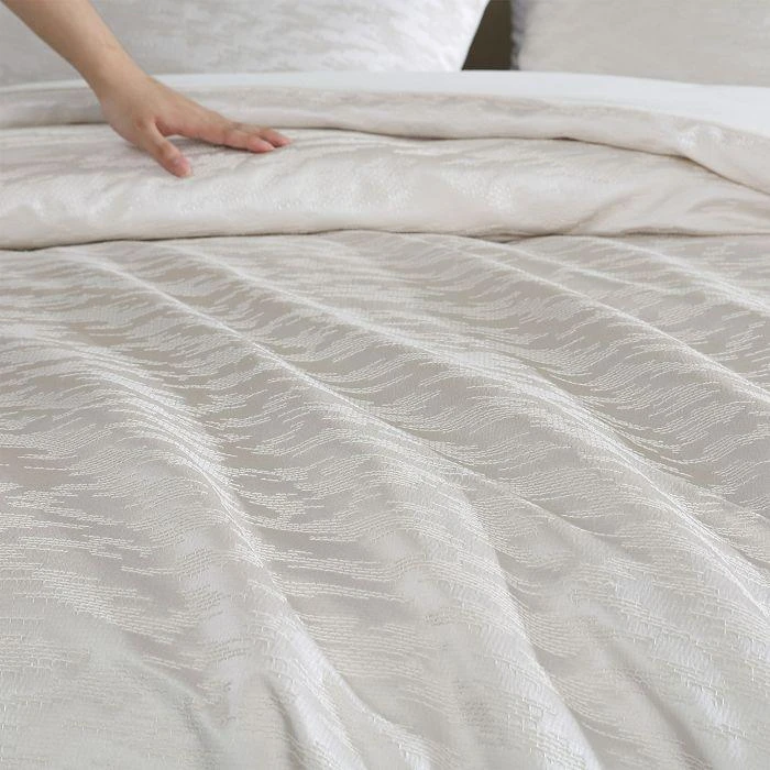 商品Vera Wang|Illusion Textured 3 Piece Duvet Cover Set, King,价格¥1851,第3张图片详细描述