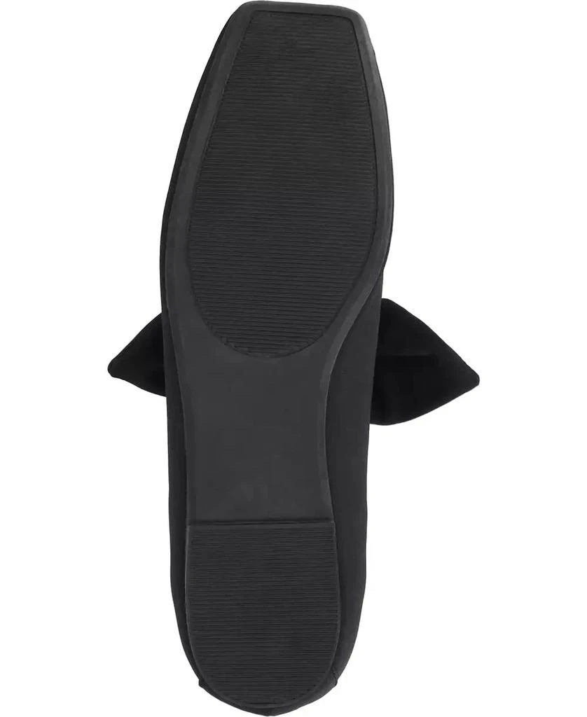 商品Journee Collection|Women's Seralinn Bow Square Toe Flats,价格¥278,第5张图片详细描述