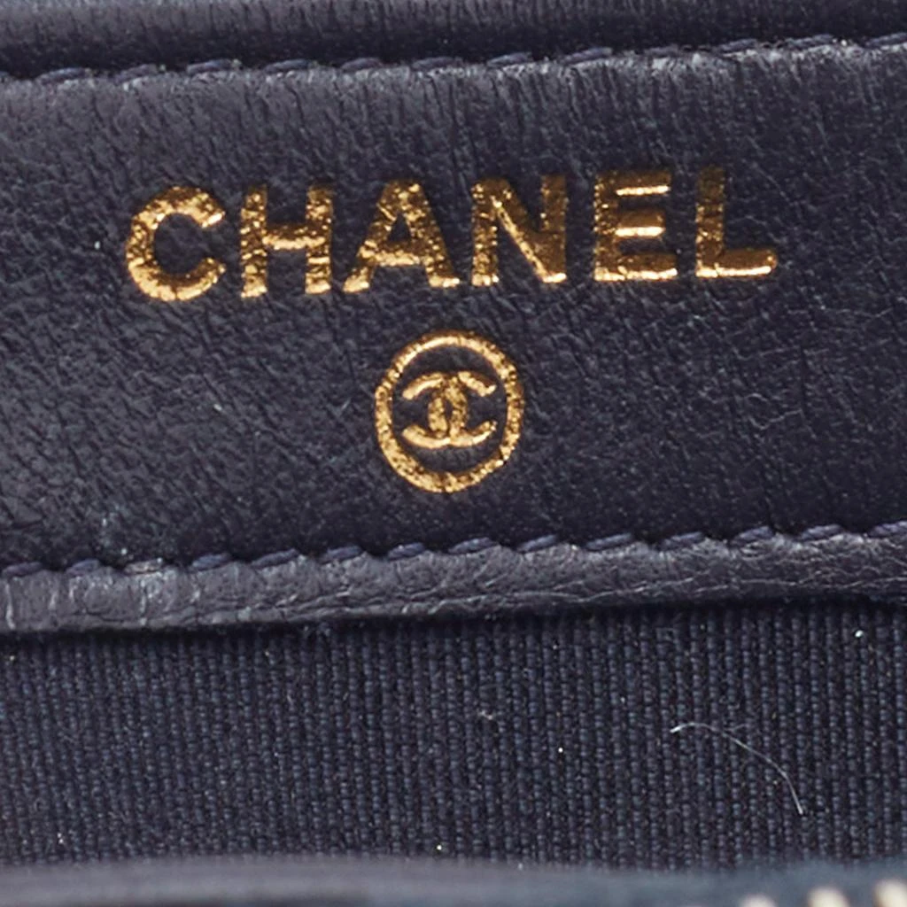 Chanel Navy Blue Quilted Leather Boy Double Zip Clutch 商品