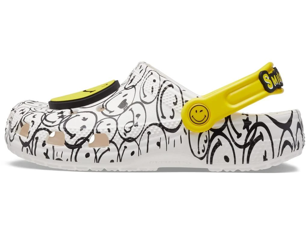 商品Crocs|Zappos Print Lab: SmileyWorld® Classic Clog (Little Kid/Big Kid),价格¥151,第4张图片详细描述