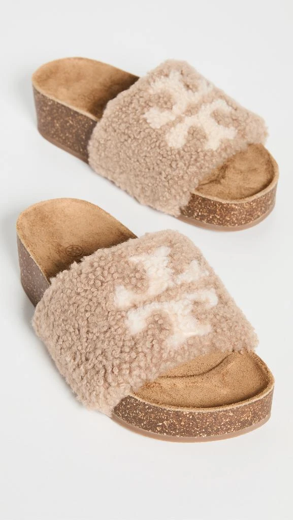 商品Tory Burch|Tory Burch 双 T 连毛羊皮厚底凉鞋,价格¥1106,第2张图片详细描述