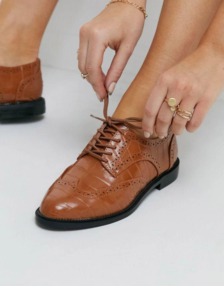 商品ASOS|ASOS DESIGN Wide Fit More flat lace up shoes in tan,价格¥48,第2张图片详细描述