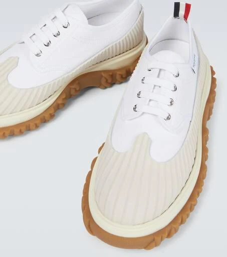 商品Thom Browne|Duck帆布鞋,价格¥5781,第3张图片详细描述