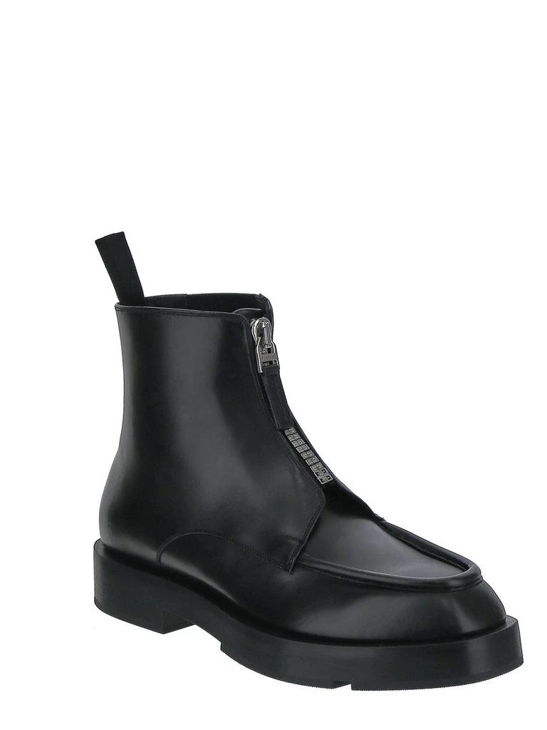 商品Givenchy|Squared Ankle Boots,价格¥4238,第2张图片详细描述