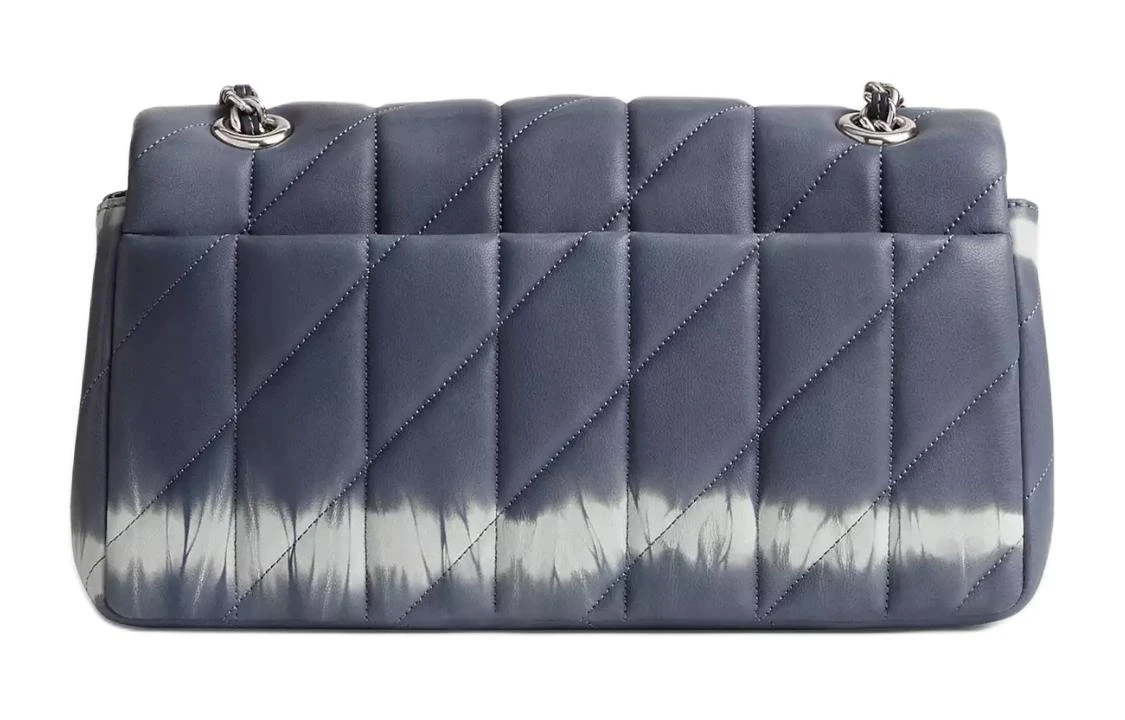 商品[国内直发] Coach|蔻驰 Tabby 26 绗缝扎染 纳帕皮革 单肩斜挎包 中号 女款 银色拼午夜海军蓝多色,价格¥3230,第4张图片详细描述