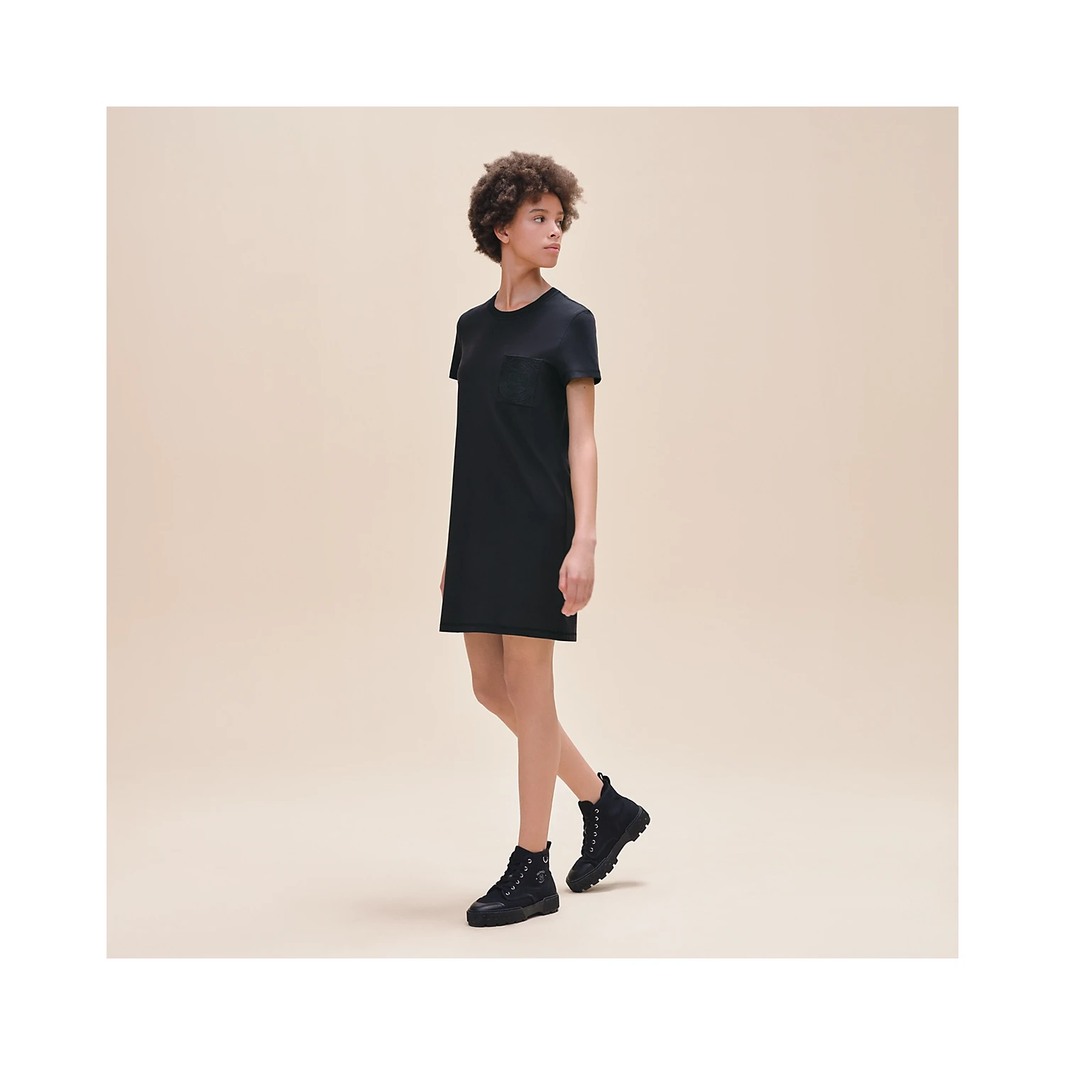 【预售】 爱马仕 24秋冬 女士 连衣裙 Robe droite poche brodée H4H4515DA5H 商品