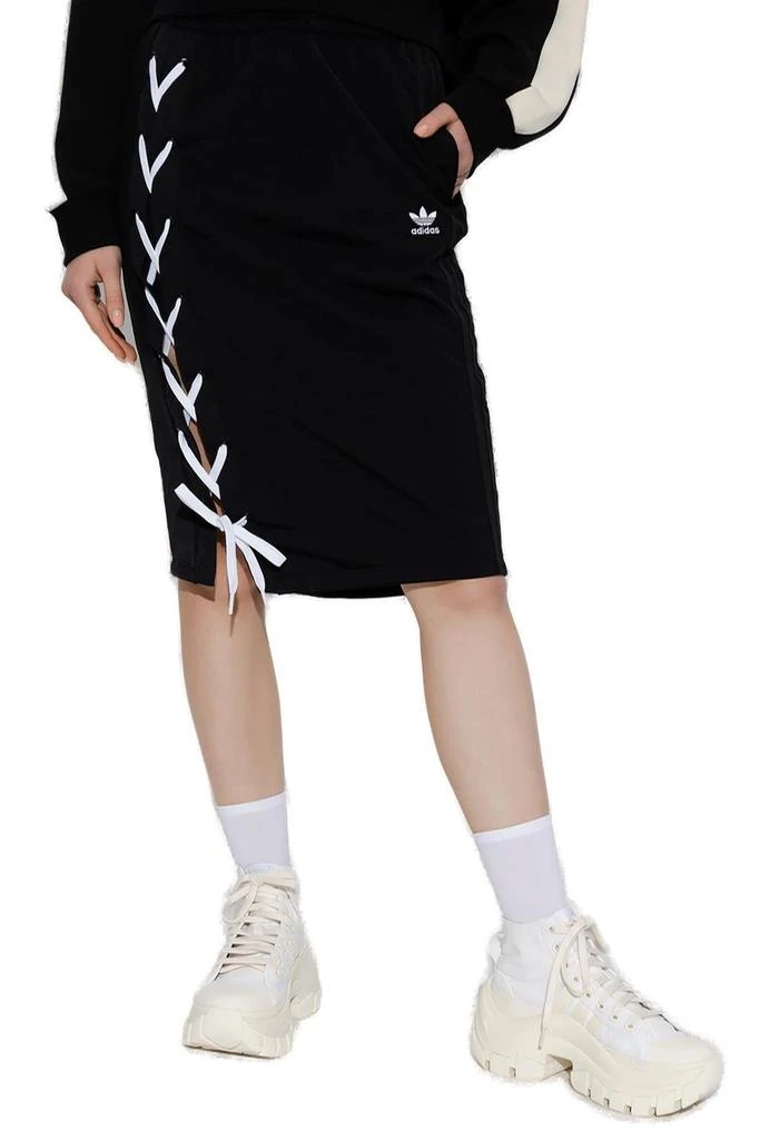 商品Adidas|Adidas Originals Logo Embroidered Laced Skirt,价格¥173,第2张图片详细描述