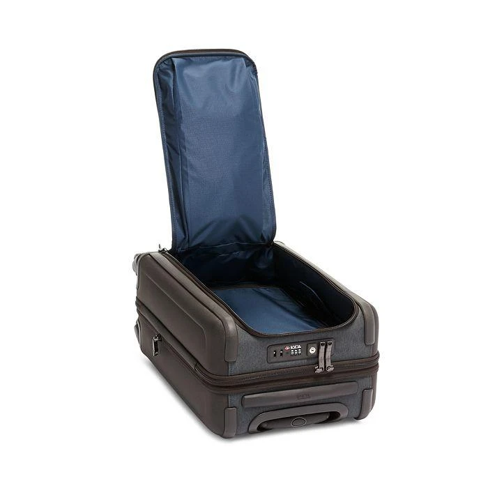 Alpha 3 International Dual Access 4-Wheel Carry-On 商品