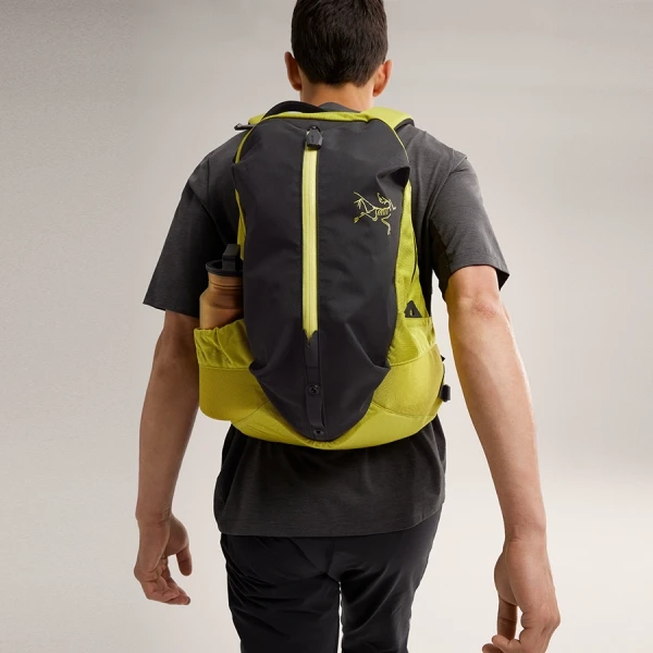 【Brilliant|包邮包税】ARRO 16 BACKPACK 始祖鸟[FW23] Aro 16背包 ABNFUX7965 商品