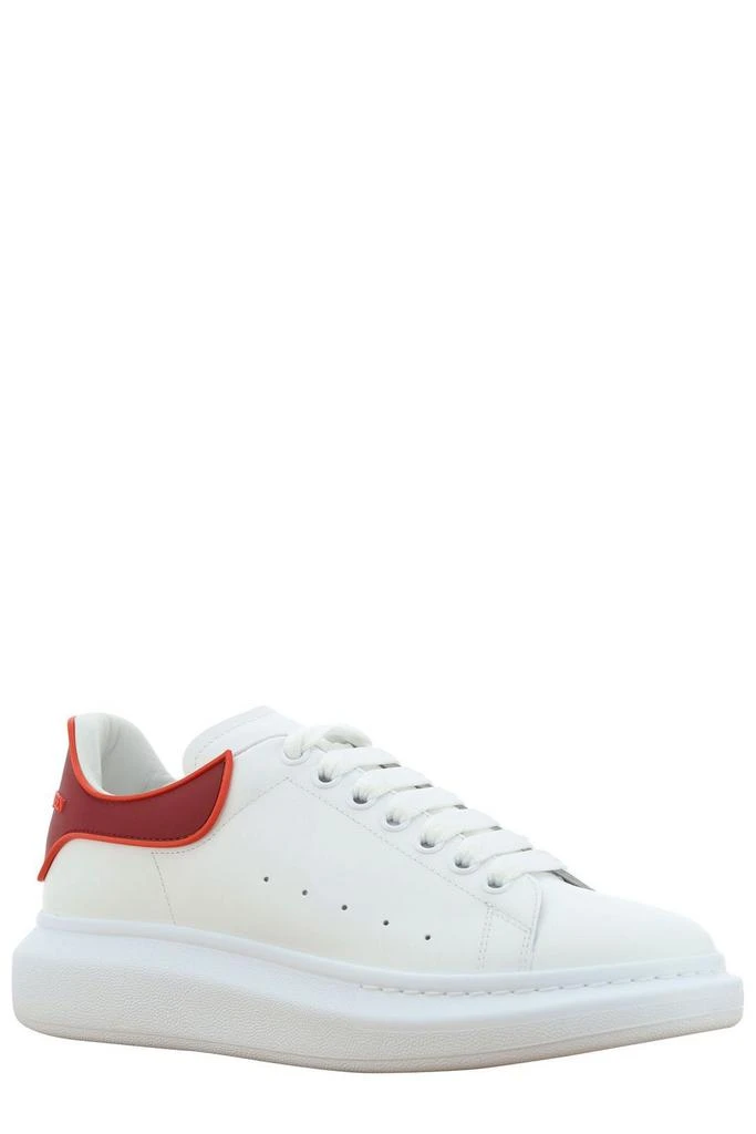 商品Alexander McQueen|Alexander McQueen Oversized Low-Top Sneakers,价格¥3106,第2张图片详细描述