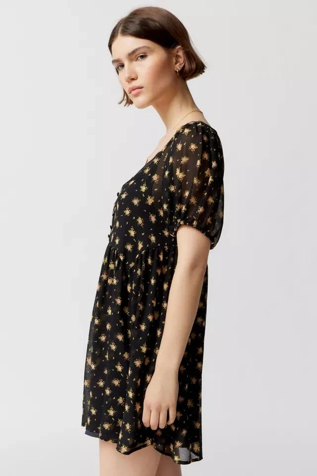 商品Urban Outfitters|UO Cecilia Removable-Slip Babydoll Mini Dress,价格¥75,第4张图片详细描述