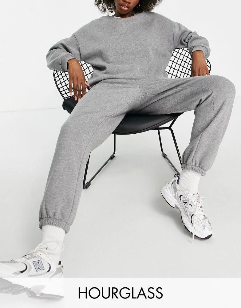 商品ASOS|ASOS DESIGN Hourglass tracksuit ultimate sweat / jogger in charcoal,价格¥205,第1张图片