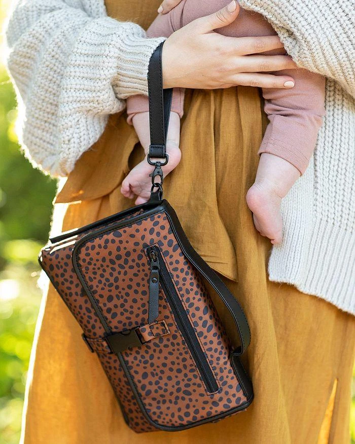 商品DockATot|Changing Bag,价格¥441,第3张图片详细描述