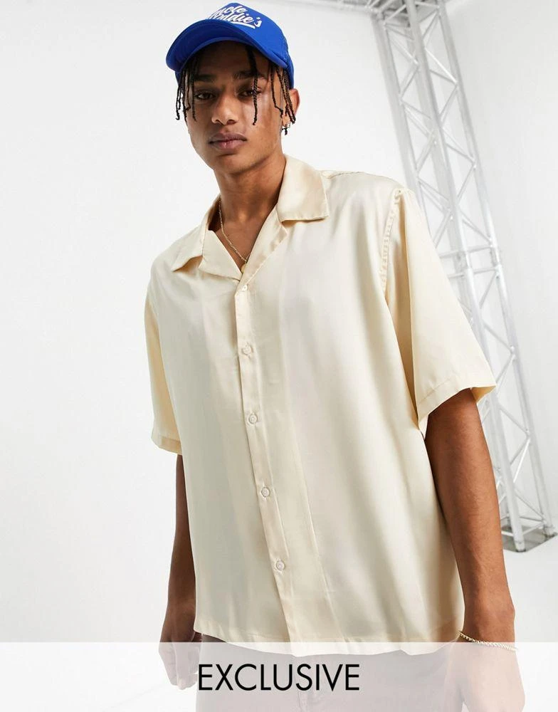 商品Bershka|Bershka satin shirt in champagne - exclusive to ASOS,价格¥147,第1张图片