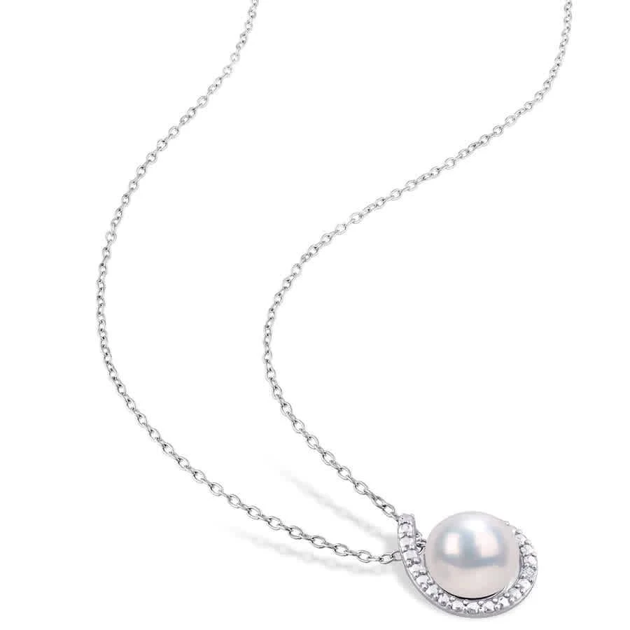 商品Amour|8-8.5mm Freshwater Cultured Pearl and Diamond Accent Halo Pendant with Chain In Sterling Silver,价格¥327,第3张图片详细描述