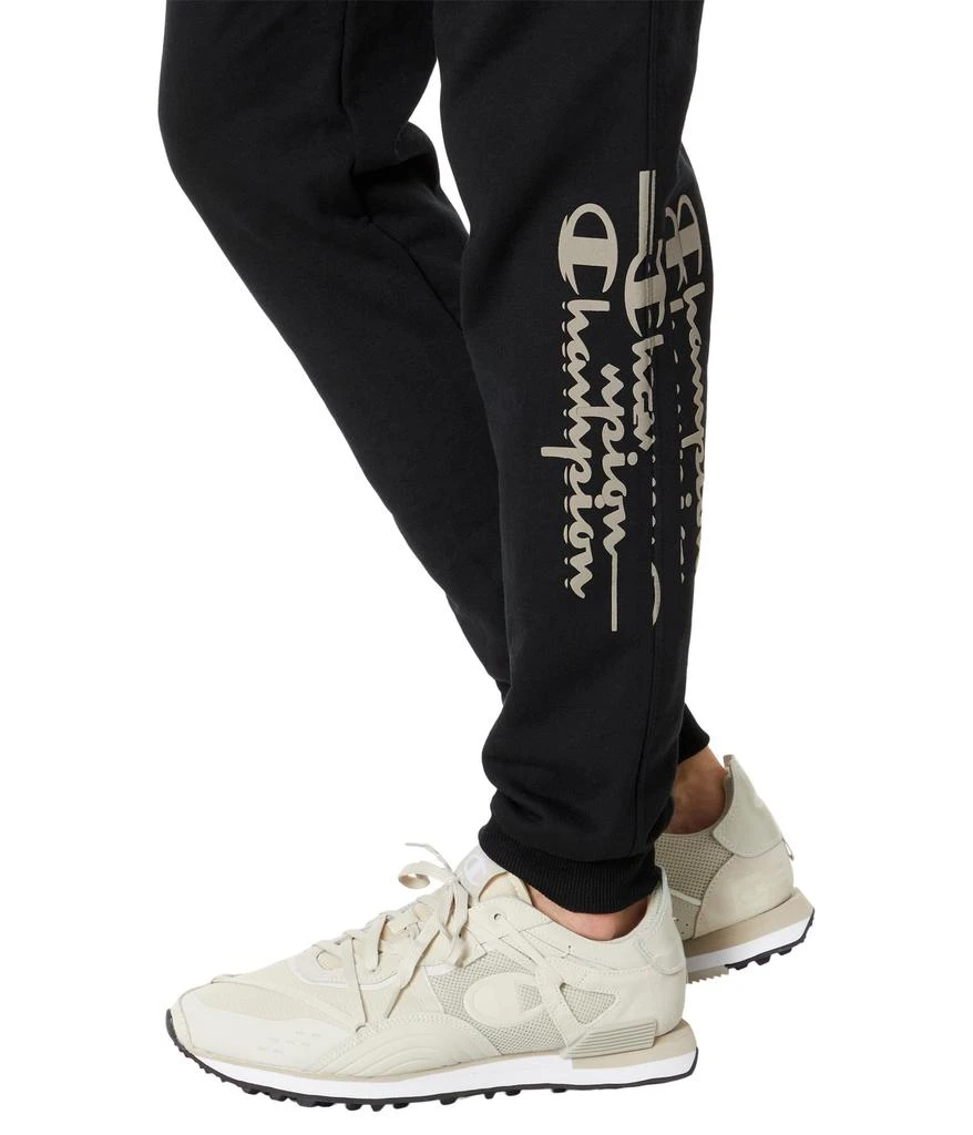 商品CHAMPION|Powerblend Graphic Joggers,价格¥322,第3张图片详细描述