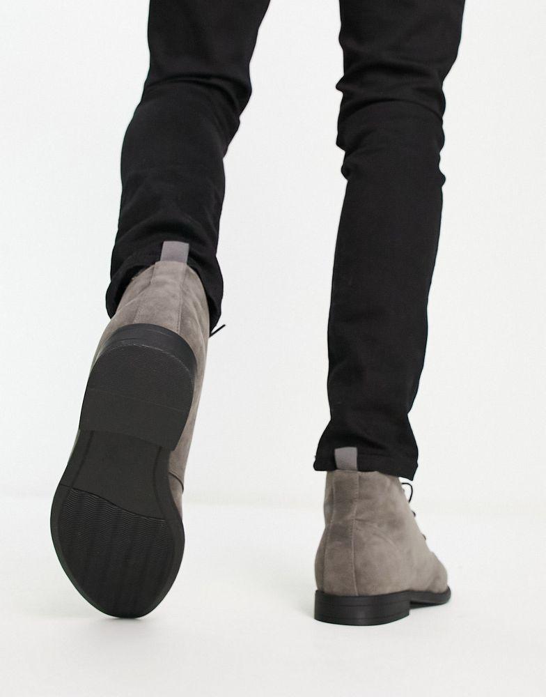 ASOS DESIGN chukka boots in grey faux suede商品第2张图片规格展示