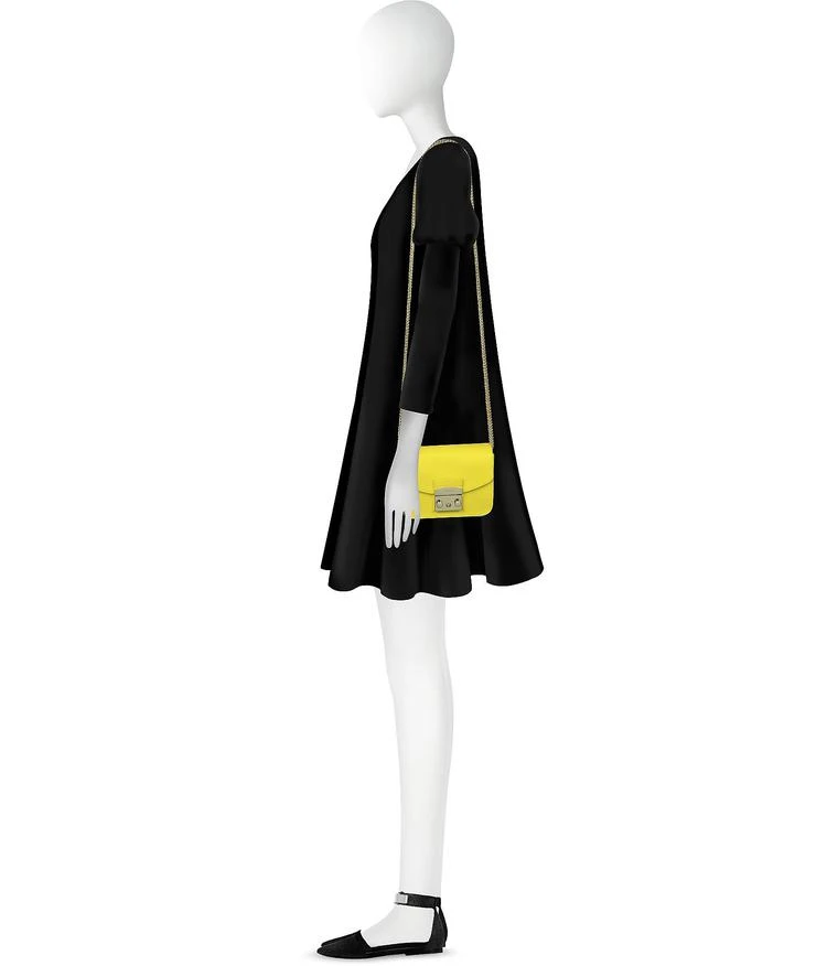 商品Furla|Metropolis 迷你斜挎包,价格¥1604,第3张图片详细描述
