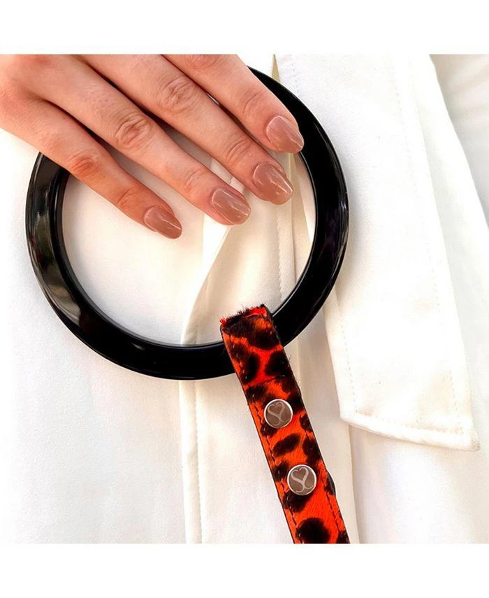 商品Shaya Pets|Short Susan Red Leopard Embossed Leather Dog Leash,价格¥1346,第2张图片详细描述