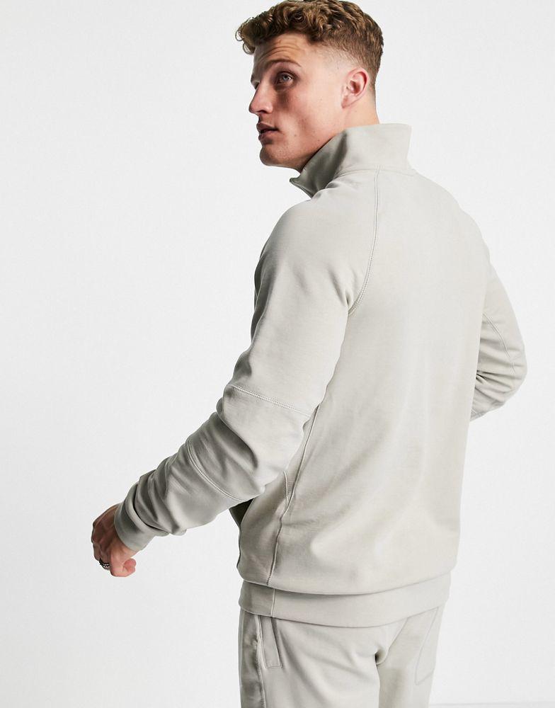 商品NIKE|Nike Modern Essentials half-zip sweat in stone,价格¥348,第4张图片详细描述