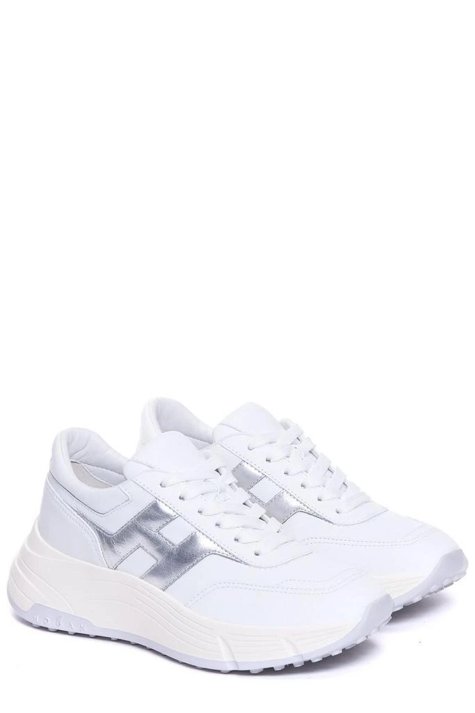 商品hogan|Hogan Logo Patch Round Toe Sneakers,价格¥2492,第3张图片详细描述
