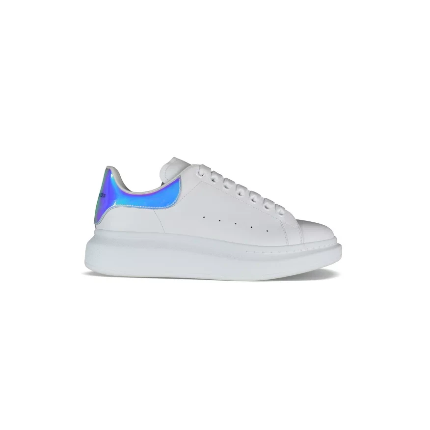 商品Alexander McQueen|【特惠8.1折】【预售】 男士 休闲运动鞋 Oversize sneakers 6324  561580 WHVI5 9375 ,价格¥4603,第1张图片
