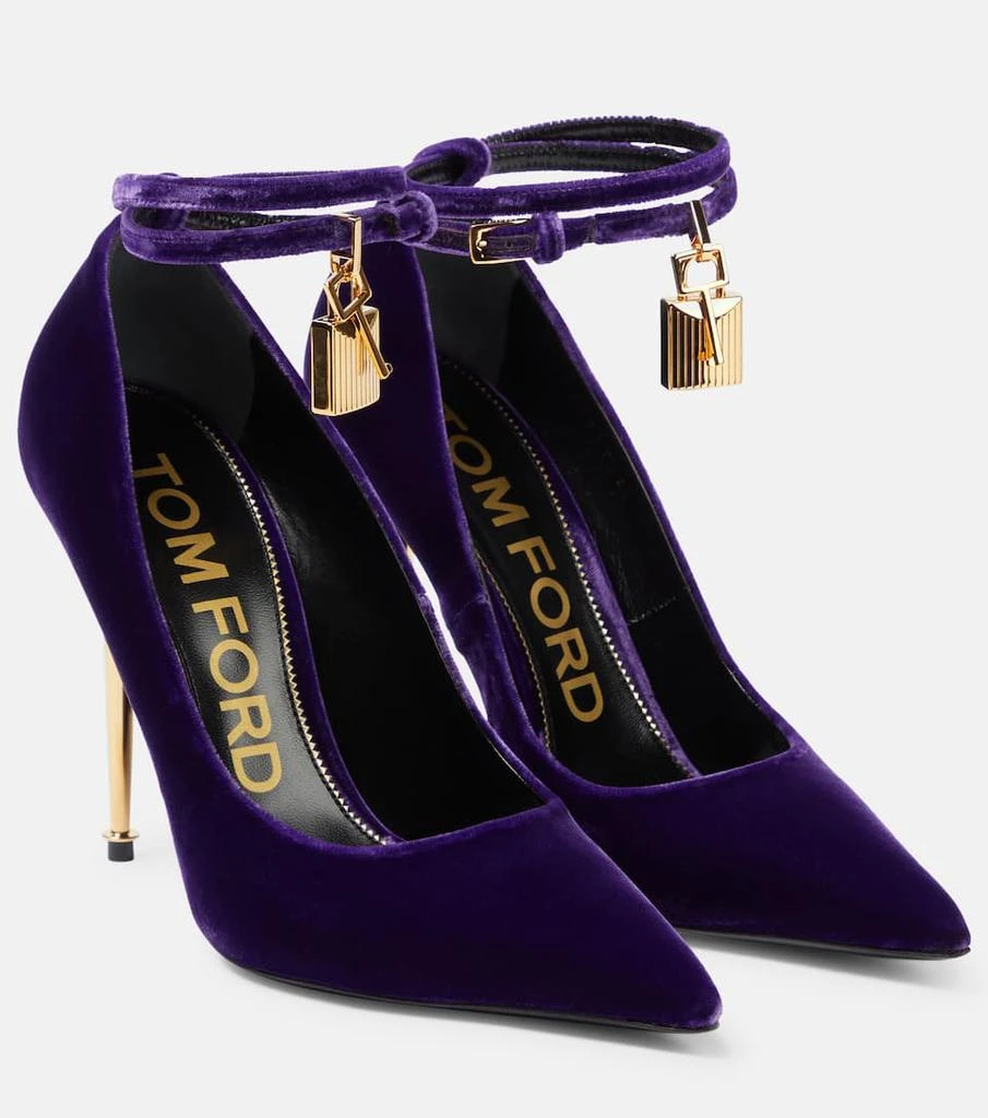 商品Tom Ford|Embellished velvet pumps,价格¥9542,第1张图片