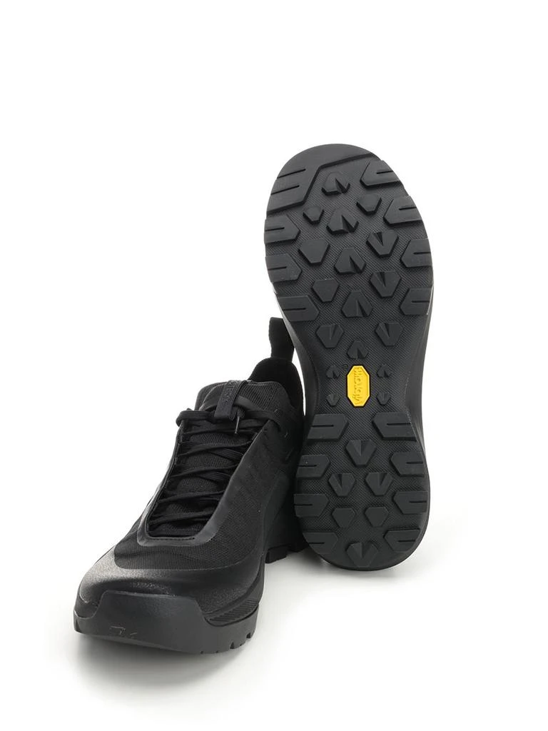 商品Arc'teryx|Vertex Alpine Sneakers Black,价格¥1948,第5张图片详细描述