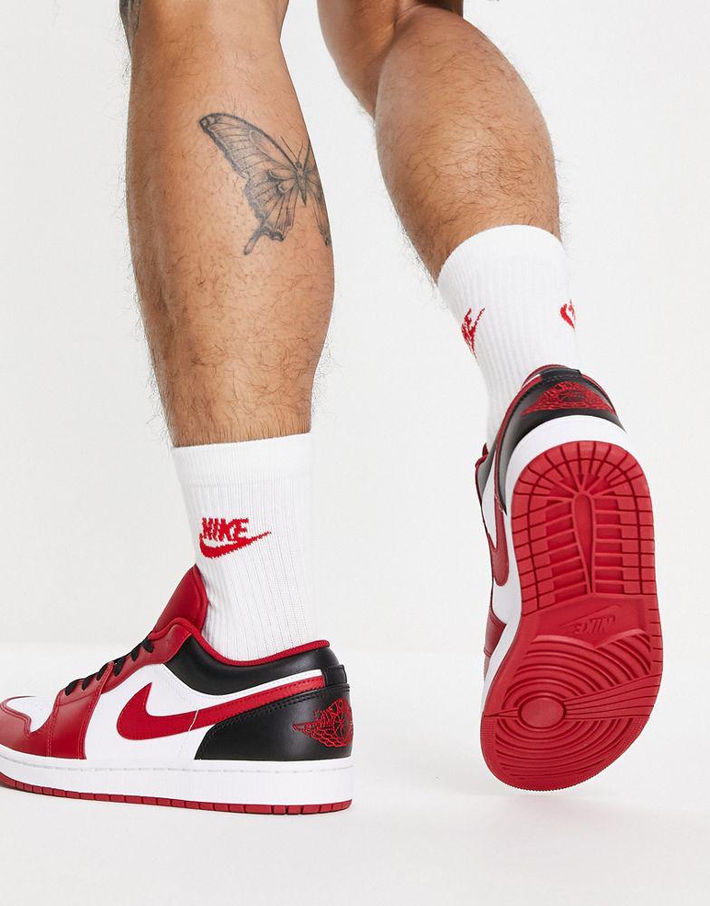 Air Jordan 1 Low trainers in red/white商品第2张图片规格展示