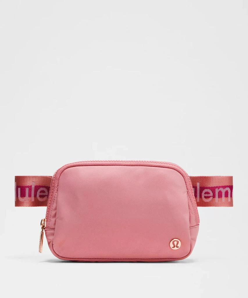 商品Lululemon|Everywhere Belt Bag 1L *Wordmark,价格¥327,第1张图片