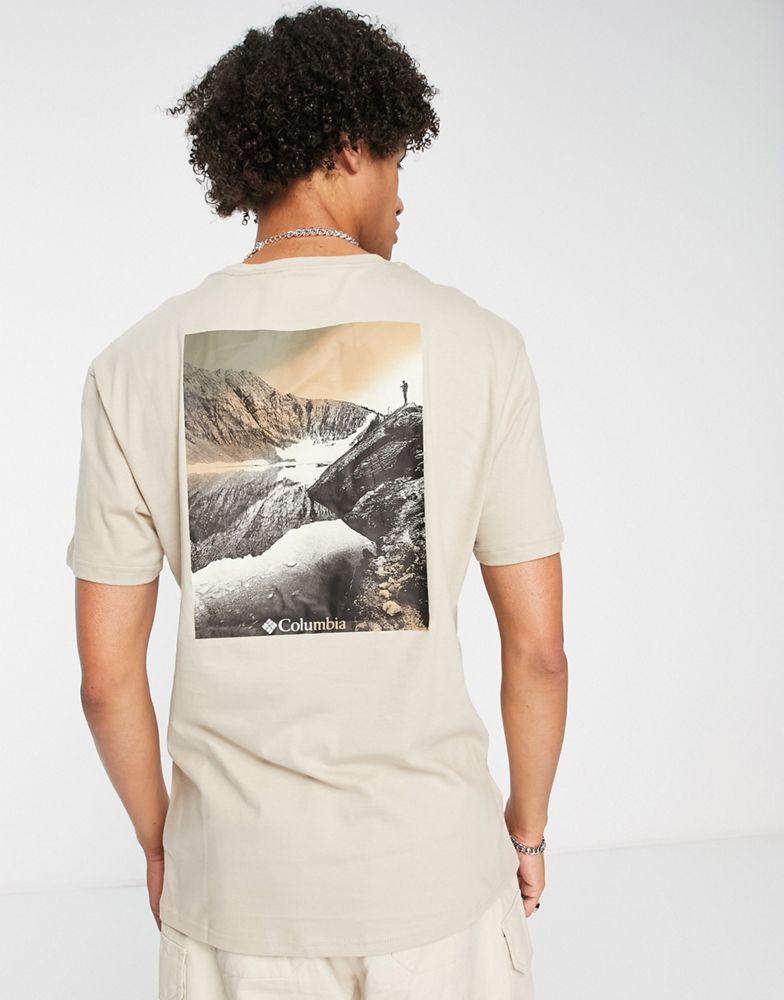 商品Columbia|Columbia Westhoff back print t-shirt in beige Exclusive at ASOS,价格¥224,第1张图片
