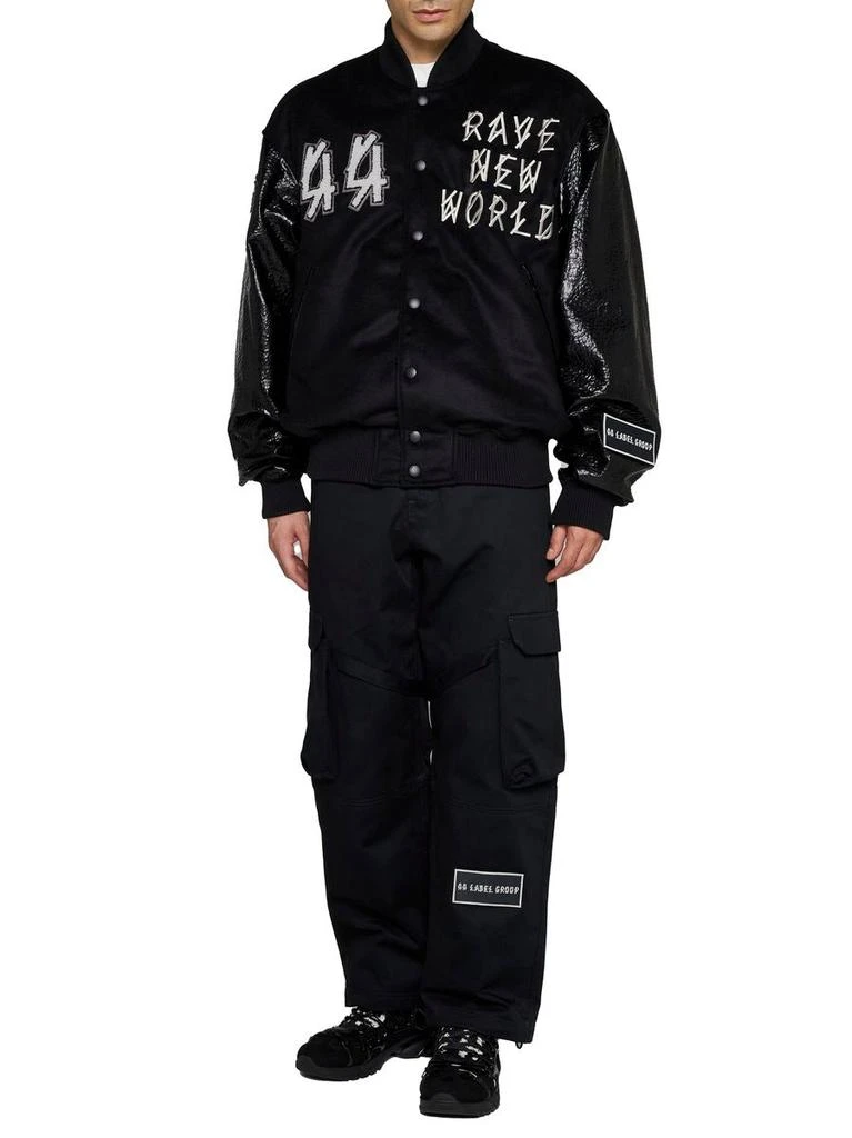 商品M44 LABEL GROUP|Black Varsity Jacket with Faux Leather Sleeves and Logo Patch Man,价格¥5410,第3张图片详细描述