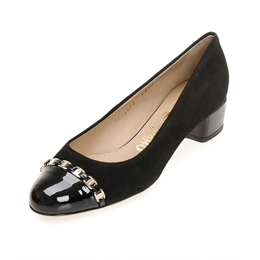 SALVATORE FERRAGAMO 女士黑色平底鞋 0567458 商品