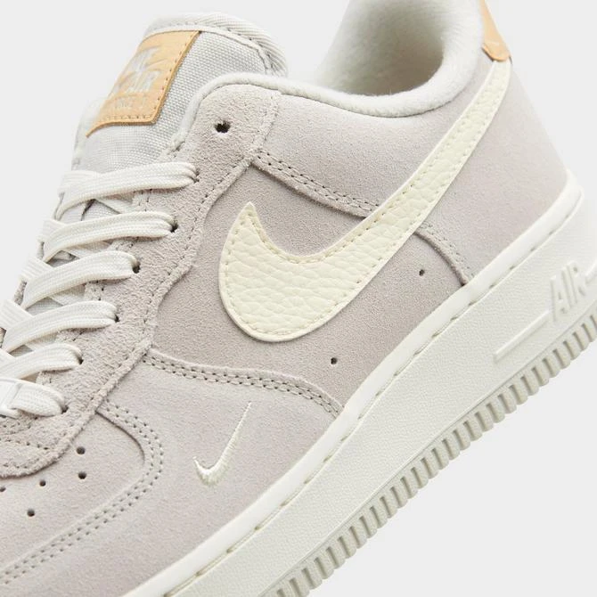 商品NIKE|Women's Nike Air Force 1 Low SE Suede Casual Shoes,价格¥601,第3张图片详细描述