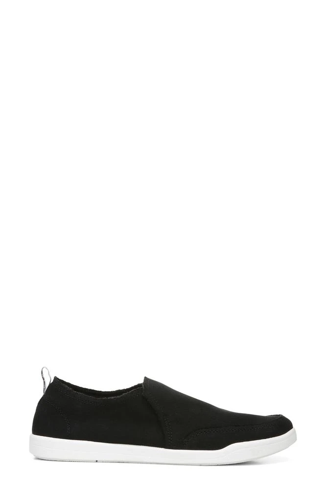 商品VIONIC|Beach Collection Malibu Slip-On Sneaker,价格¥368,第2张图片详细描述