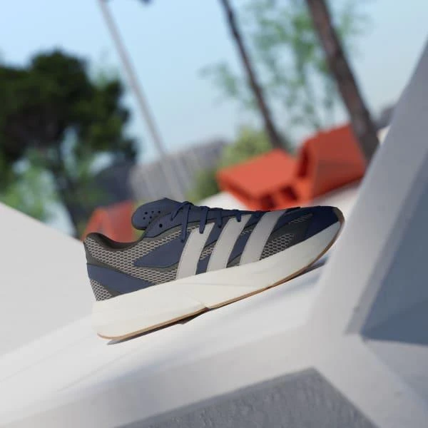 商品Adidas|Lightblaze Shoes,价格¥316,第2张图片详细描述