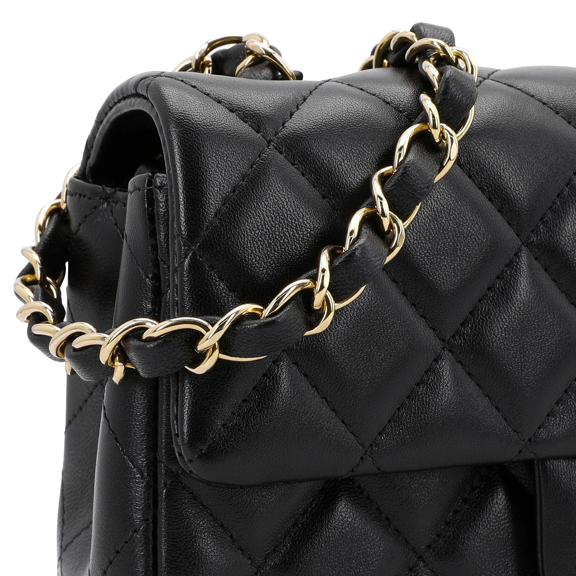 商品[国内直发] Chanel|香奈儿 Classic Flap CF 菱格金扣链条肩带 大mini 羊皮革 口盖包单肩斜挎包 迷你 女款 黑色,价格¥52923,第6张图片详细描述