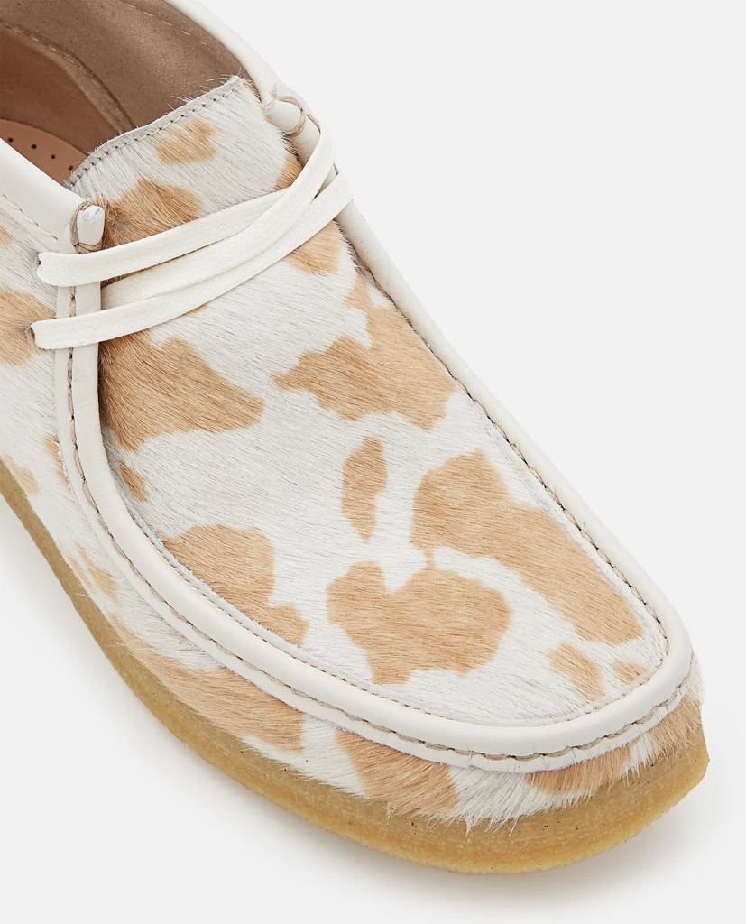 商品Clarks|COW PRINTED WALLABEE BOOTS,价格¥1147,第4张图片详细描述
