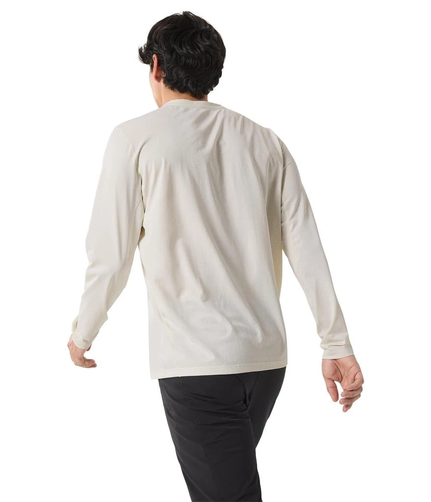 商品Arc'teryx|男款Cormac Crew 长袖运动服衬衫,价格¥535,第2张图片详细描述